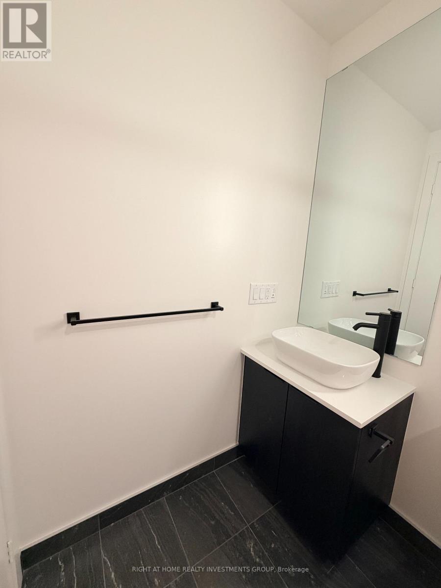 2507 - 1185 Dupont Street, Toronto, Ontario  M6H 0G5 - Photo 21 - W13217268