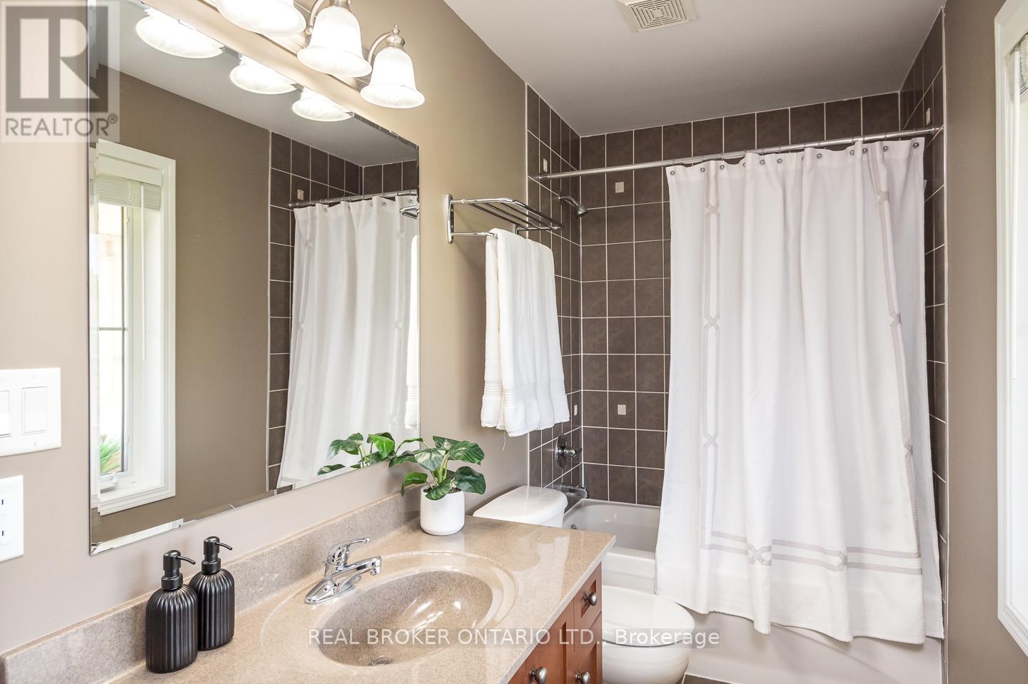727 Maddocks Trail, Milton, Ontario  L9T 0E1 - Photo 38 - W13217286
