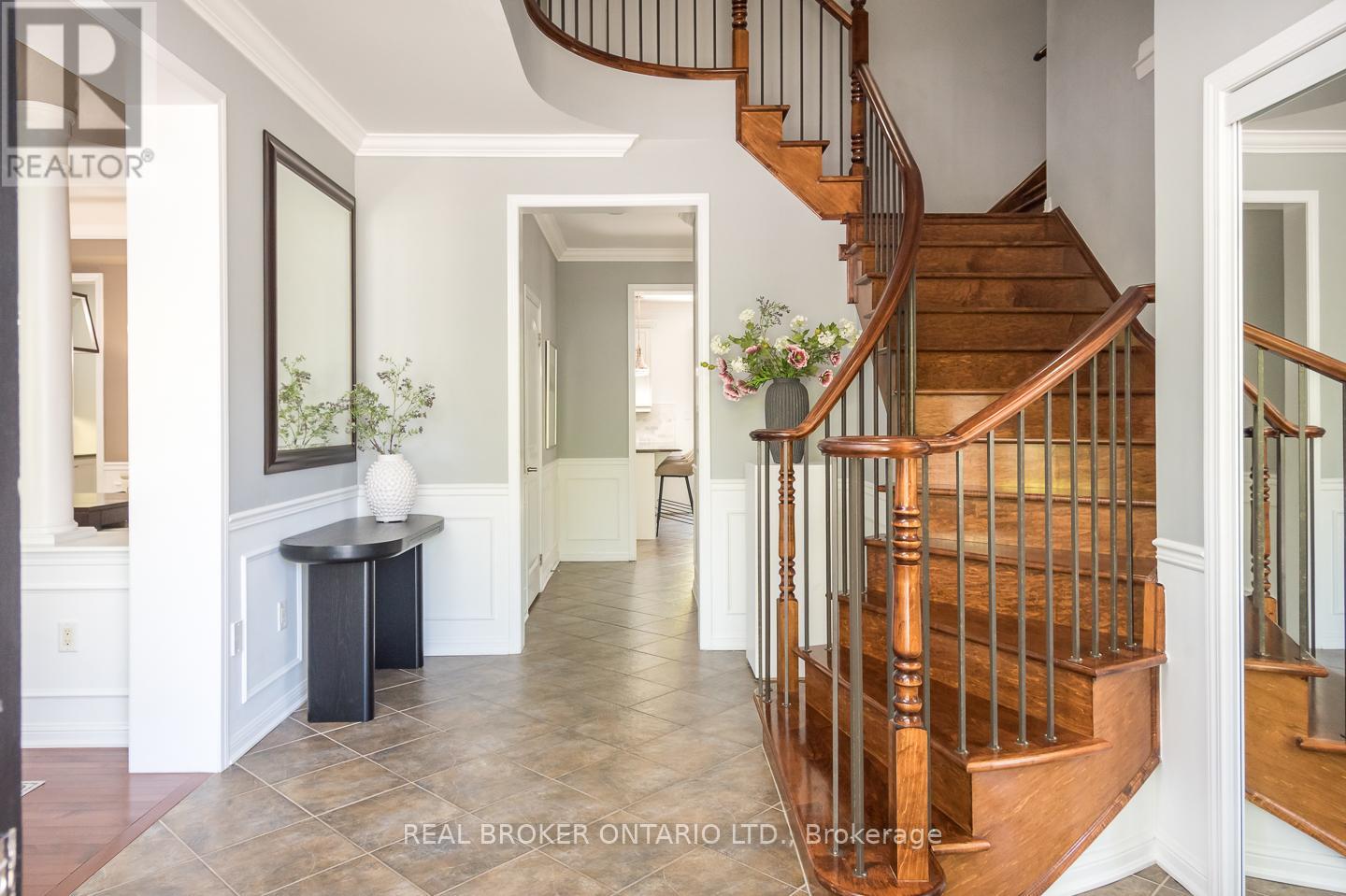 727 Maddocks Trail, Milton, Ontario  L9T 0E1 - Photo 4 - W13217286