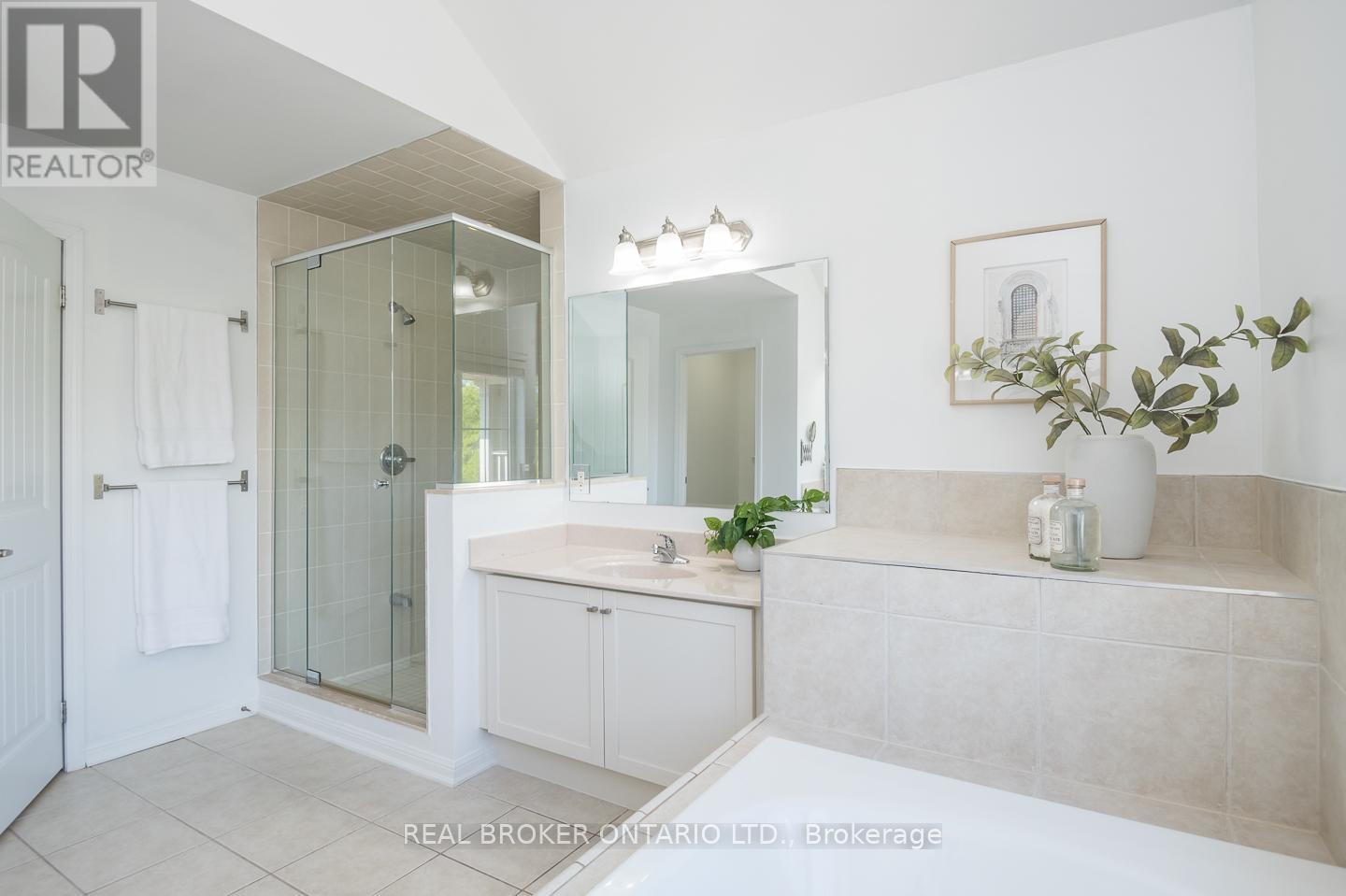 727 Maddocks Trail, Milton, Ontario  L9T 0E1 - Photo 45 - W13217286