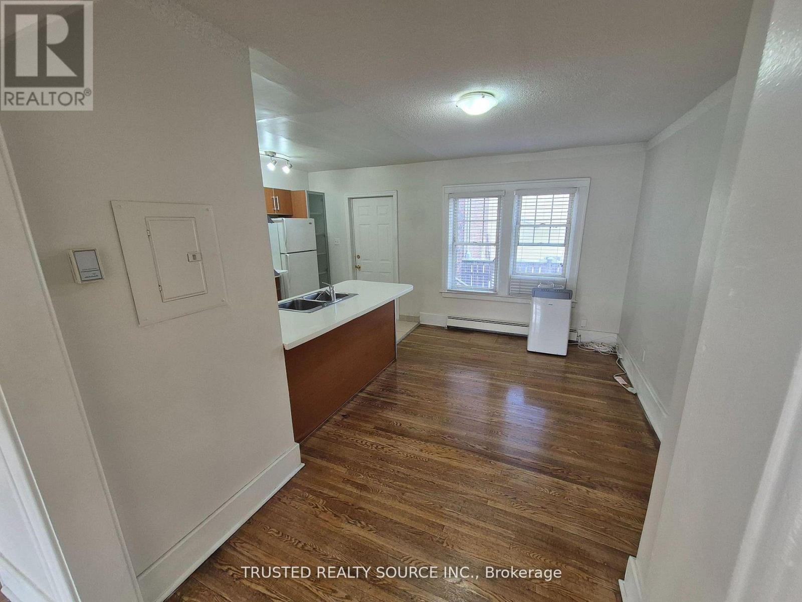 #3 - 1614 Ontario Street, Windsor, Ontario  N8Y 1M6 - Photo 5 - X13217276