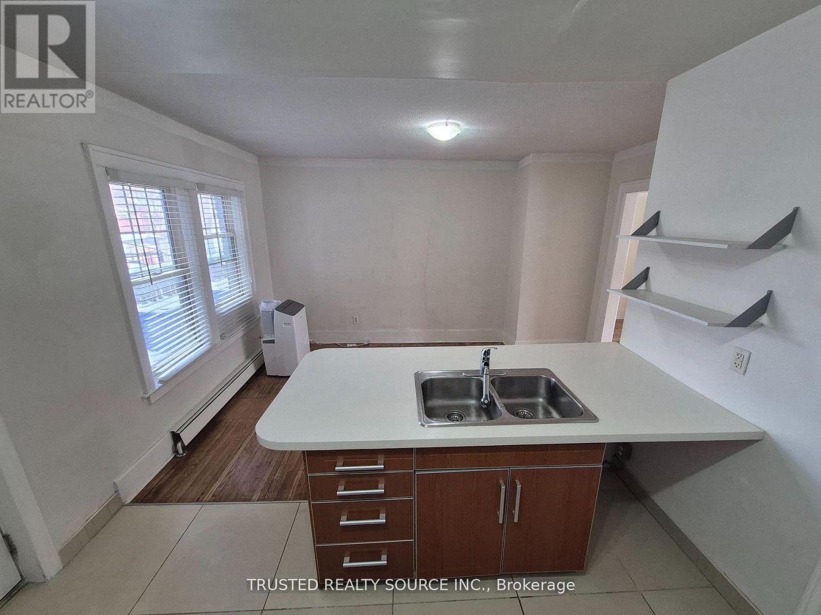 #3 - 1614 Ontario Street, Windsor, Ontario  N8Y 1M6 - Photo 7 - X13217276