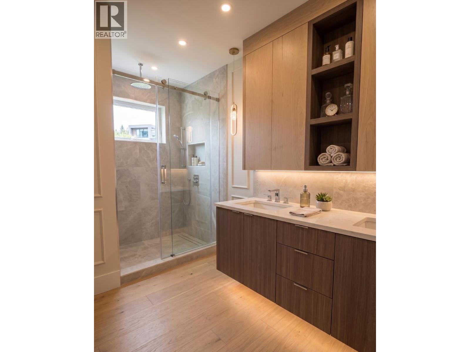 1 646 E 23rd Avenue, Vancouver, British Columbia  V5V 1X8 - Photo 3 - R3128900