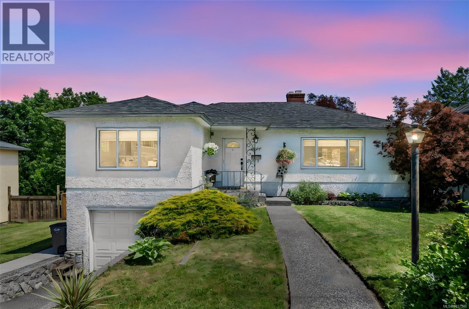 4147 Hawkes Ave, Saanich, British Columbia  V8Z 3Y9 - Photo 30 - 1037546