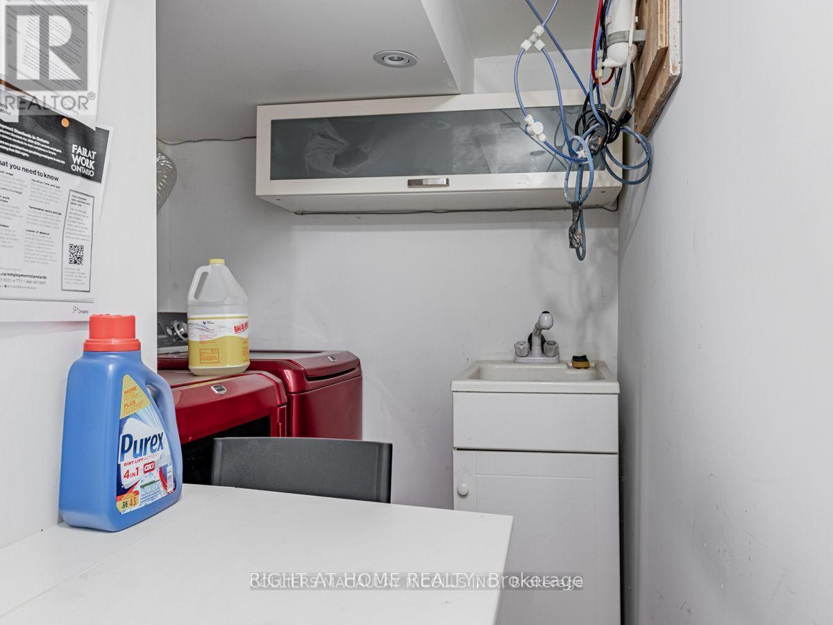 Basement - 1069 College Street, Toronto, Ontario  M6H 1B2 - Photo 6 - C13217302