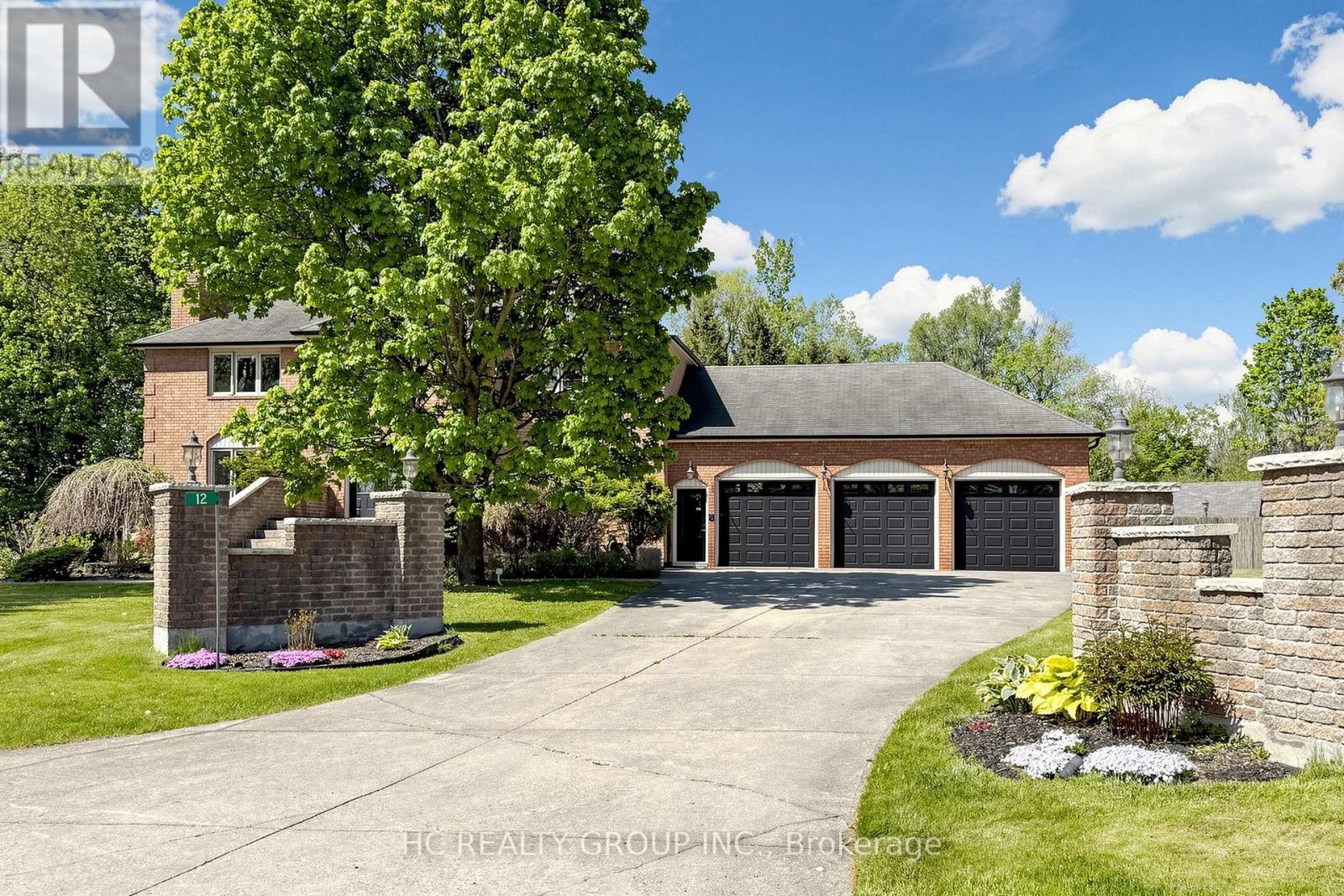 12 Bunting Court, Ajax, Ontario  L1T 3S5 - Photo 2 - E13217298