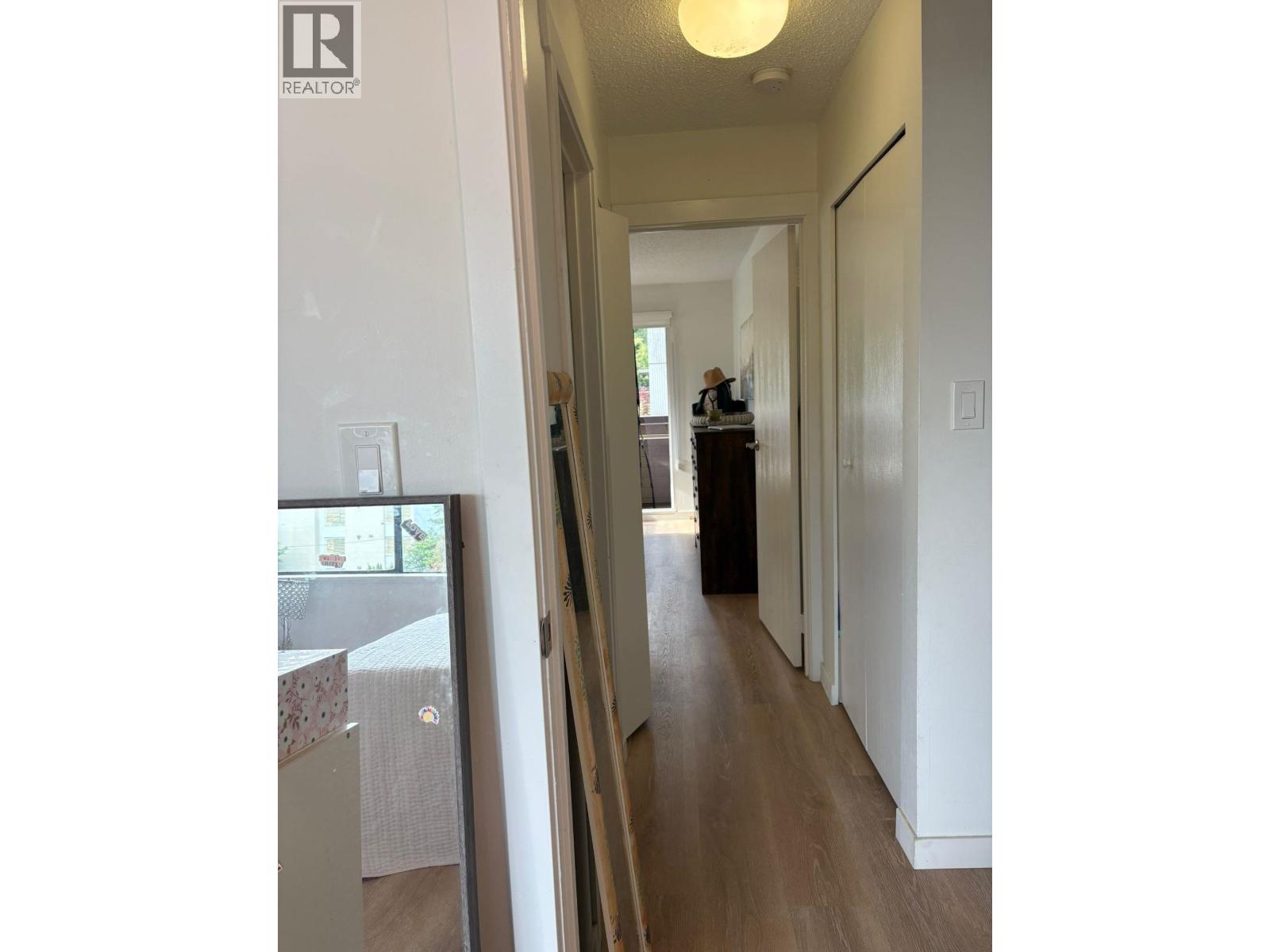 307 1363 Clyde Avenue, West Vancouver, British Columbia  V7T 2W9 - Photo 10 - R3129952