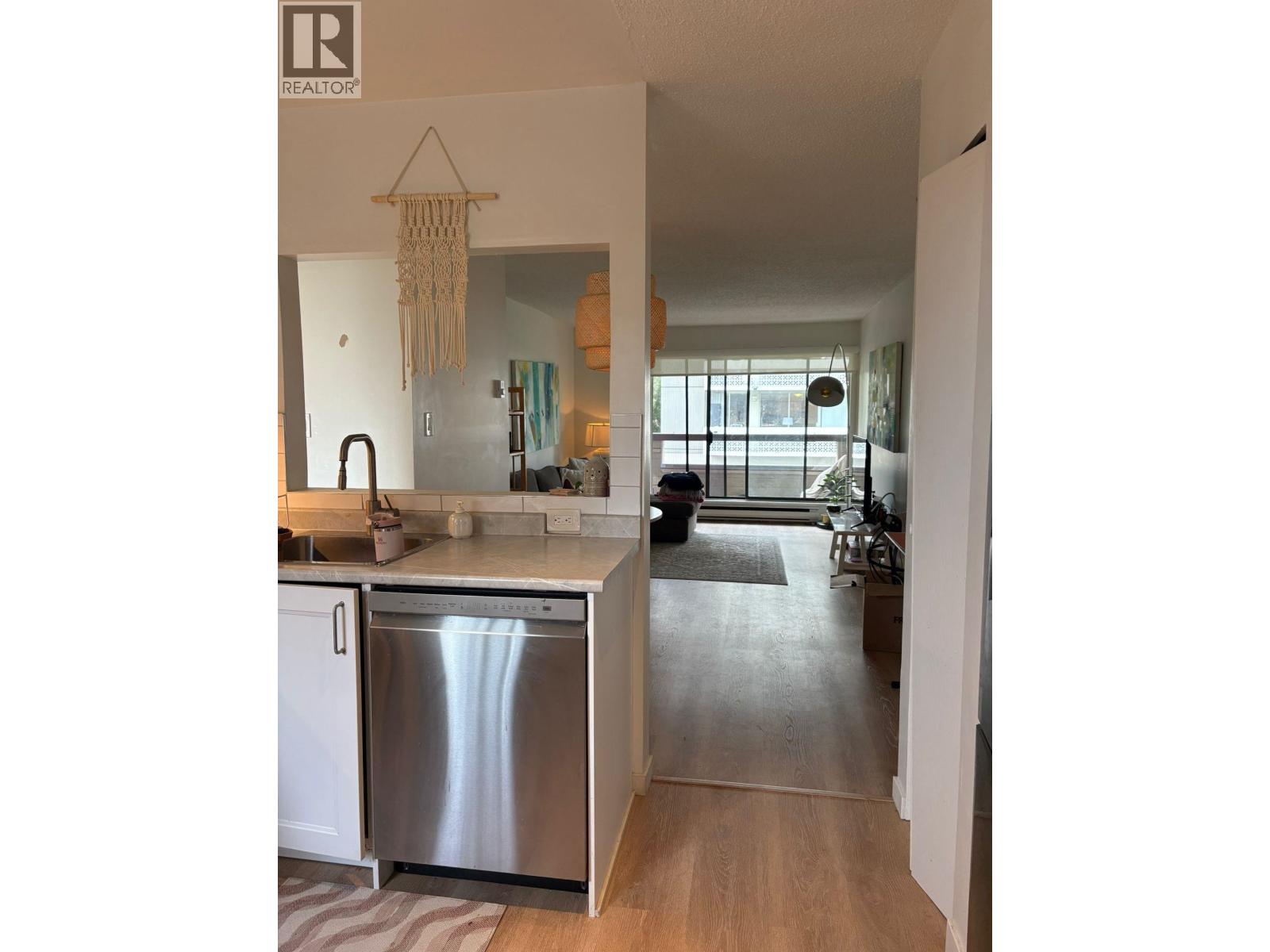 307 1363 Clyde Avenue, West Vancouver, British Columbia  V7T 2W9 - Photo 16 - R3129952