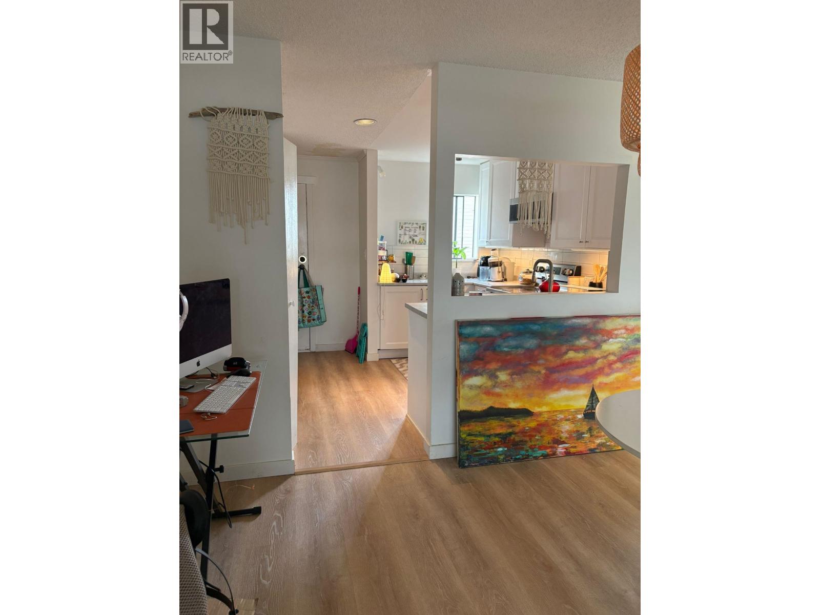 307 1363 Clyde Avenue, West Vancouver, British Columbia  V7T 2W9 - Photo 17 - R3129952