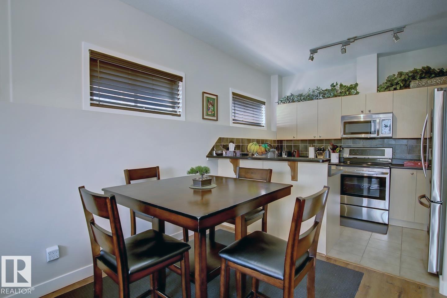 #102 10905 109 St NW, Edmonton, Alberta  T5H 3C2 - Photo 4 - E4490896