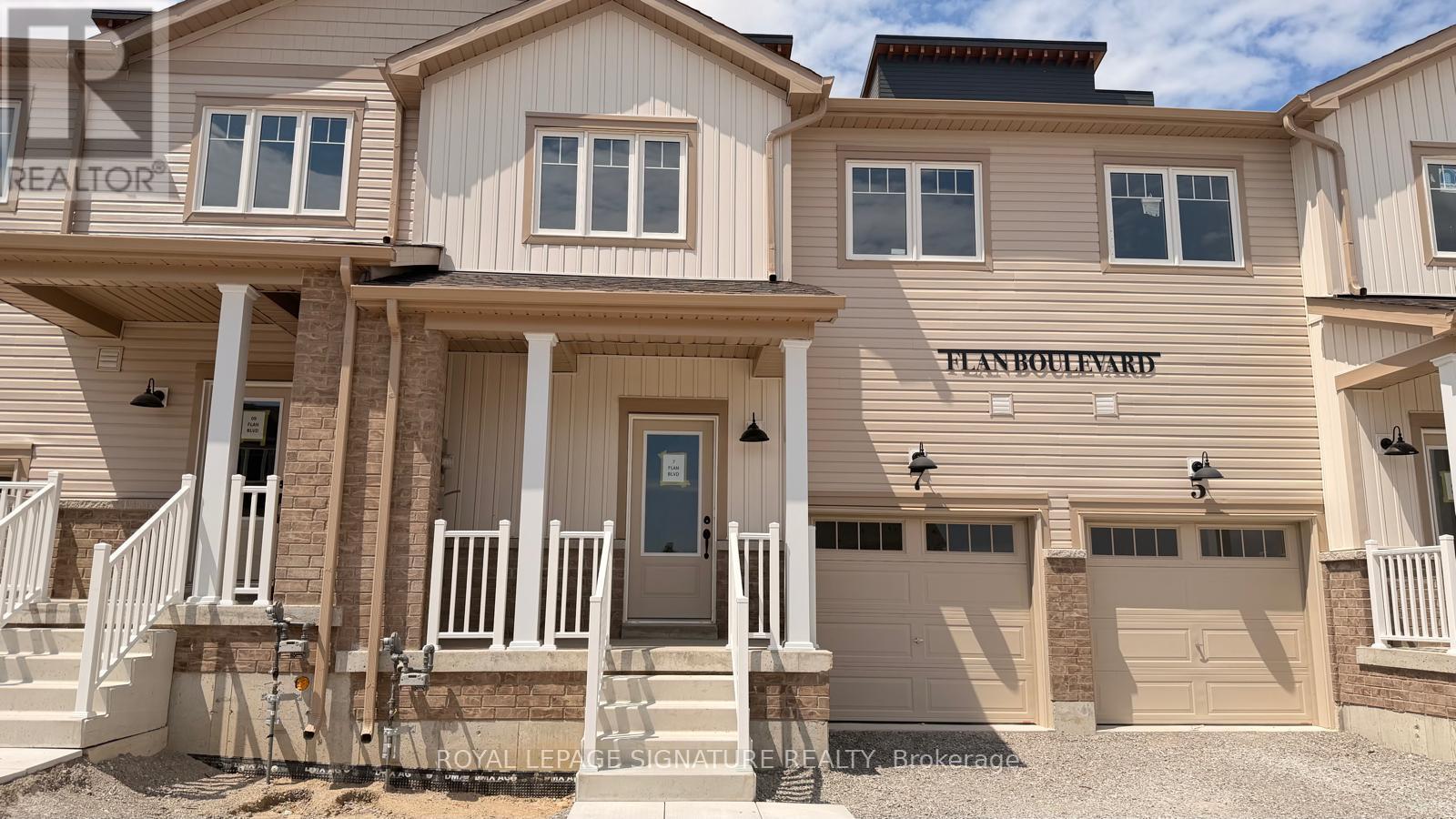 7 Flan Boulevard, Barrie, Ontario  L9J 0E1 - Photo 1 - S13217290