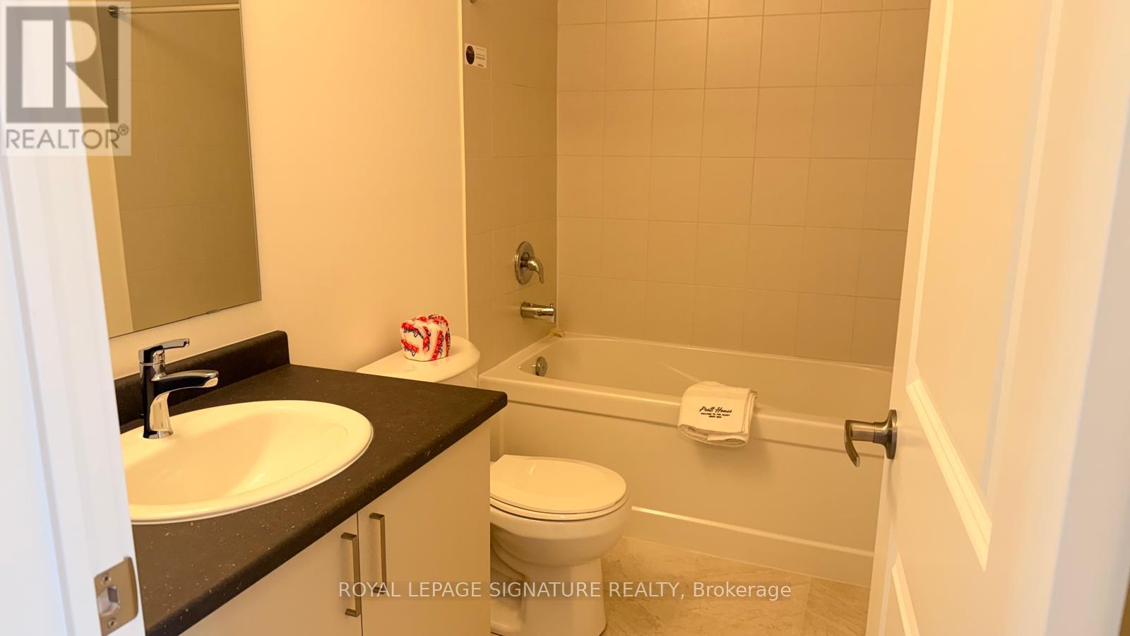 7 Flan Boulevard, Barrie, Ontario  L9J 0E1 - Photo 8 - S13217290