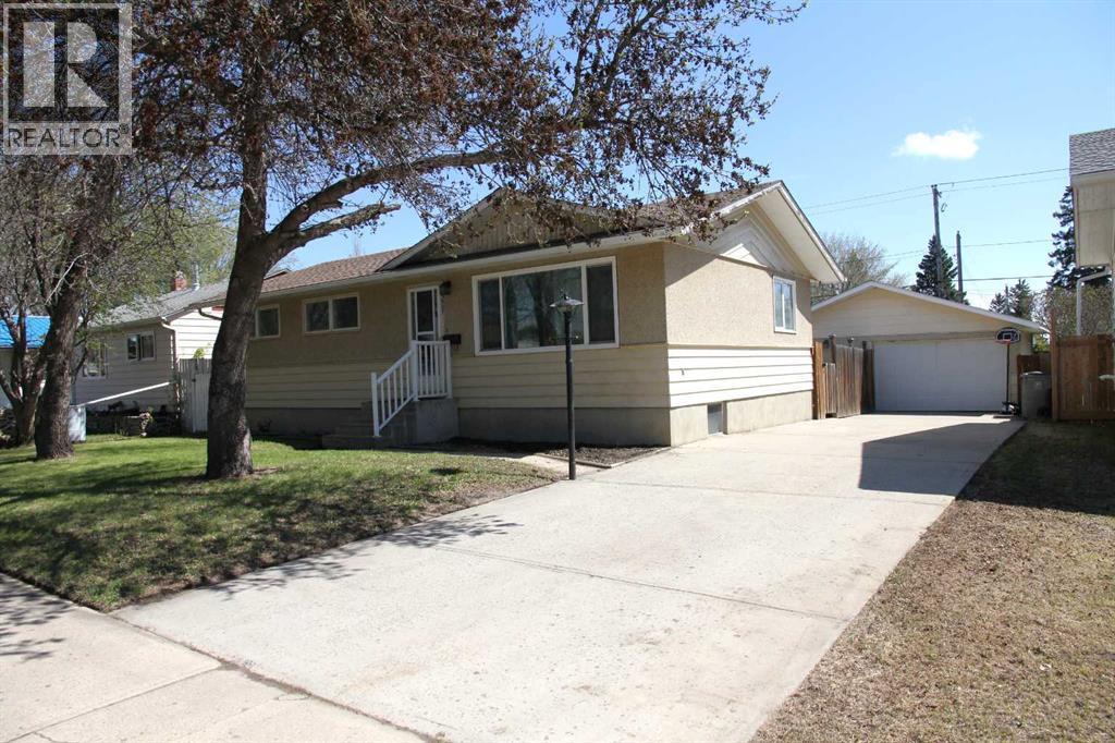 3907 49 Avenue, Lloydminster, Saskatchewan