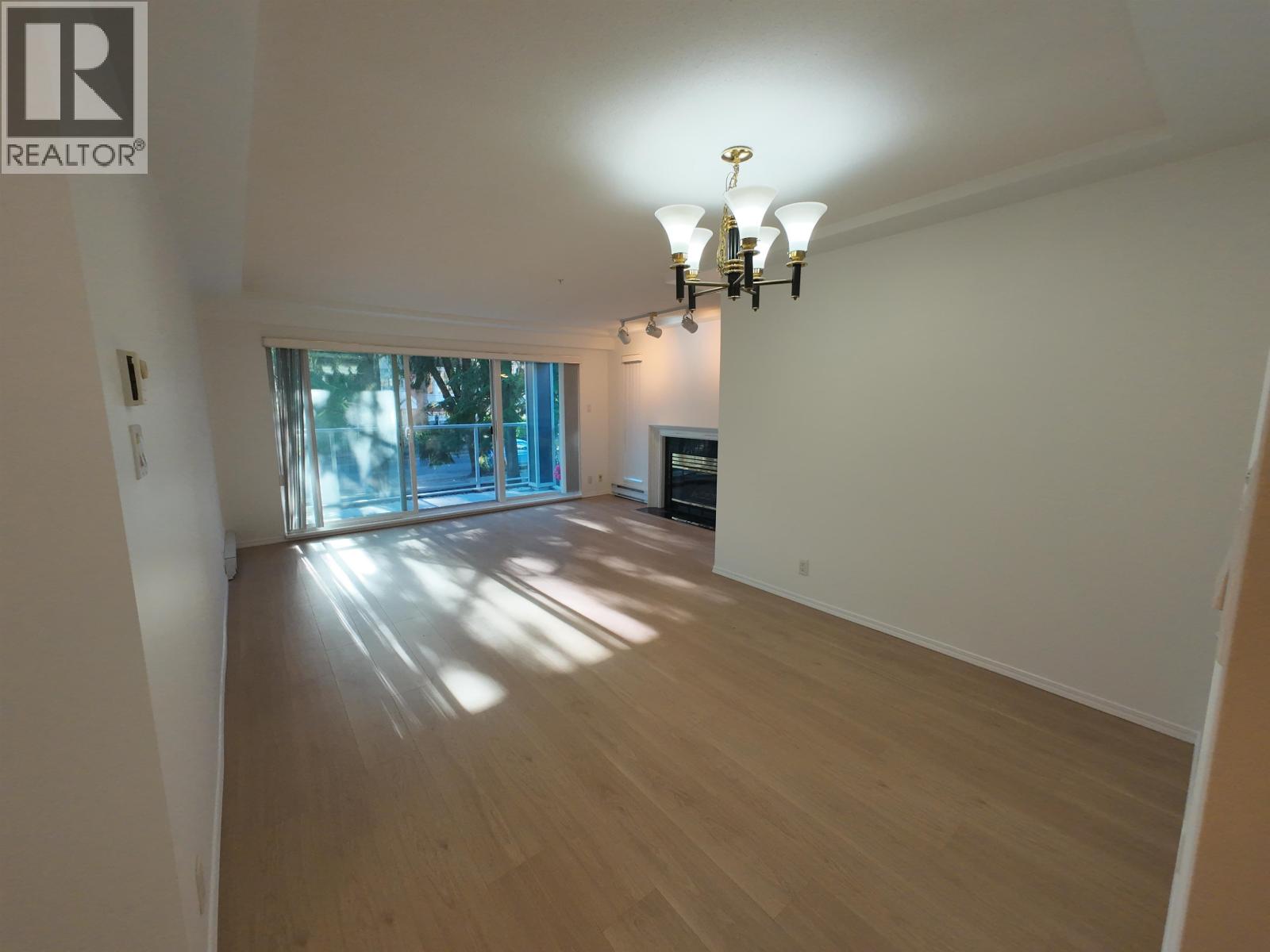 203 865 W 15th Avenue, Vancouver, British Columbia V5Z 1R8 - Photo 4 - R3124061