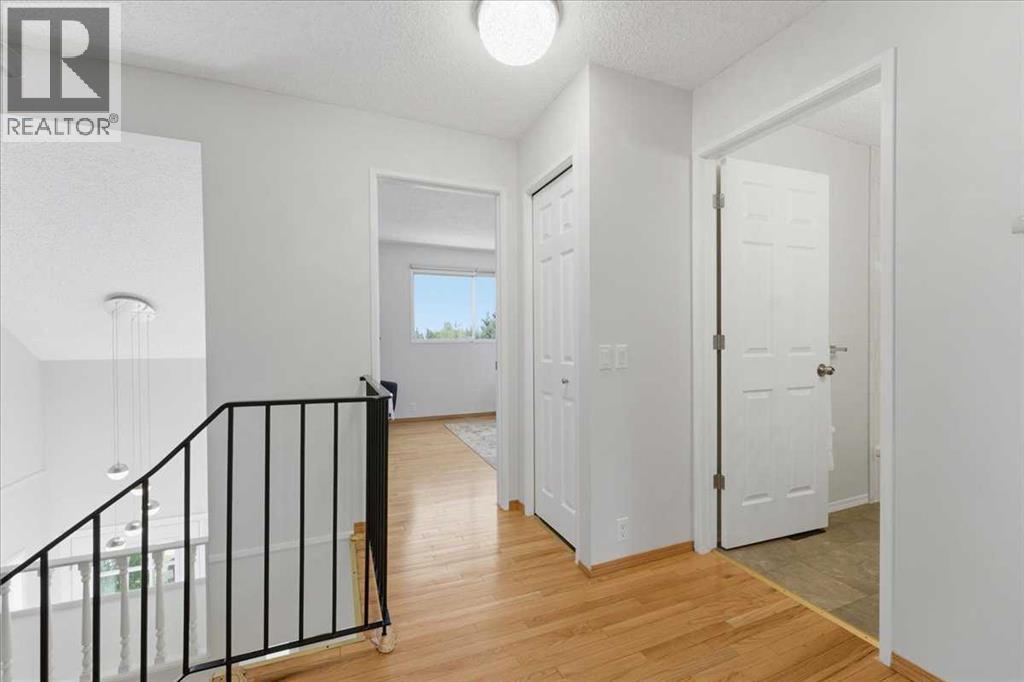 148 Edgedale Way Nw, Calgary, Alberta T3A 2P9 - Photo 18 - A2315732