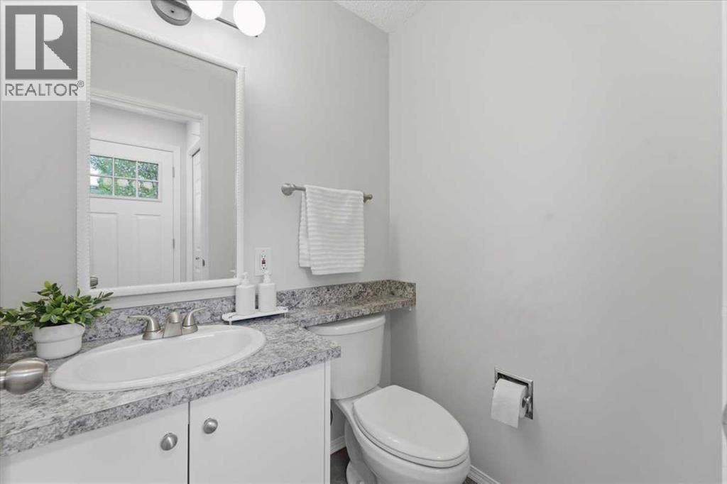 148 Edgedale Way Nw, Calgary, Alberta T3A 2P9 - Photo 15 - A2315732