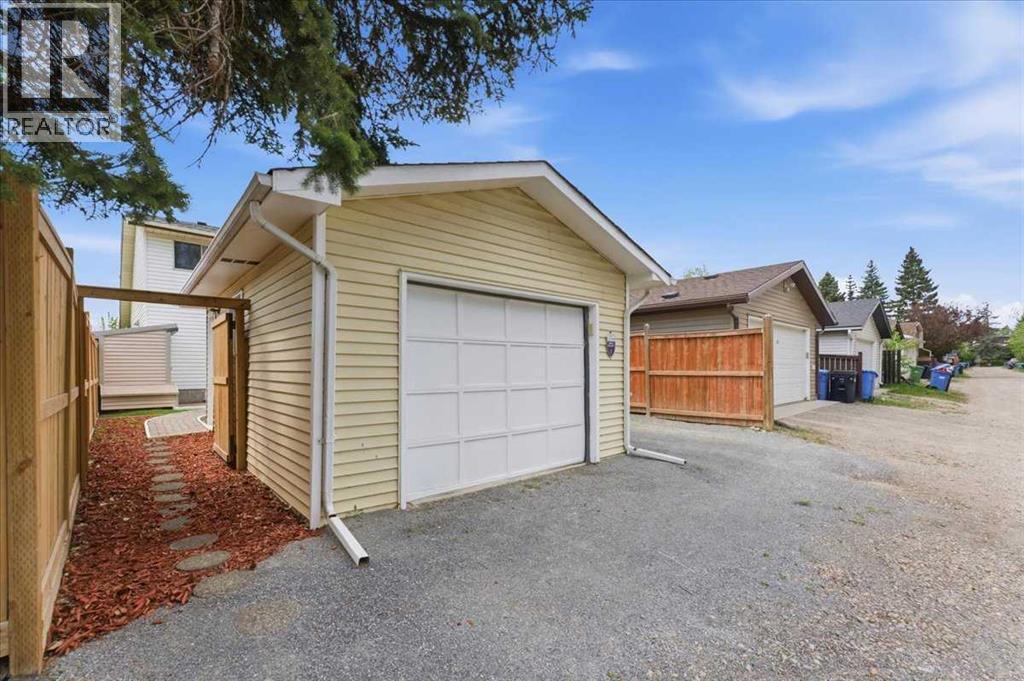 148 Edgedale Way Nw, Calgary, Alberta T3A 2P9 - Photo 38 - A2315732