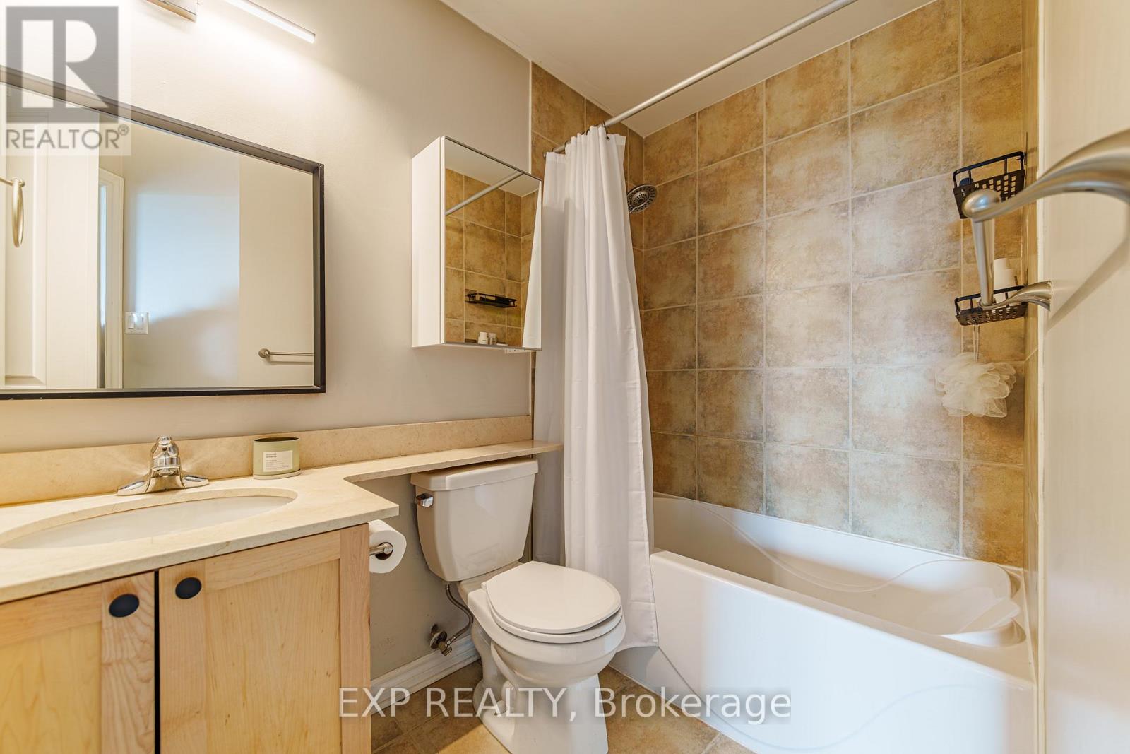 2008 - 200 Rideau Street, Ottawa, Ontario  K1N 5Y1 - Photo 17 - X13217352