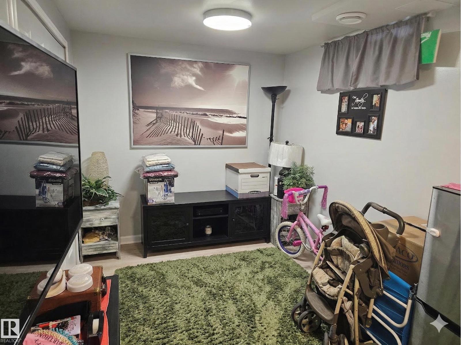 223 Kaskitayo Ct NW, Edmonton, Alberta  T6J 3T3 - Photo 6 - E4476487