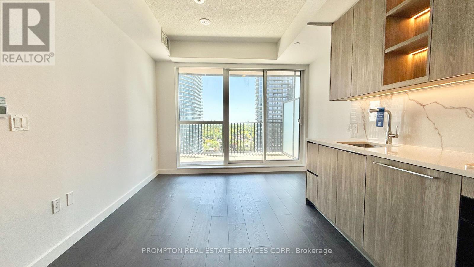 2015 - 68 Esther Shiner Boulevard, Toronto, Ontario  M2K 0J6 - Photo 11 - C13217306