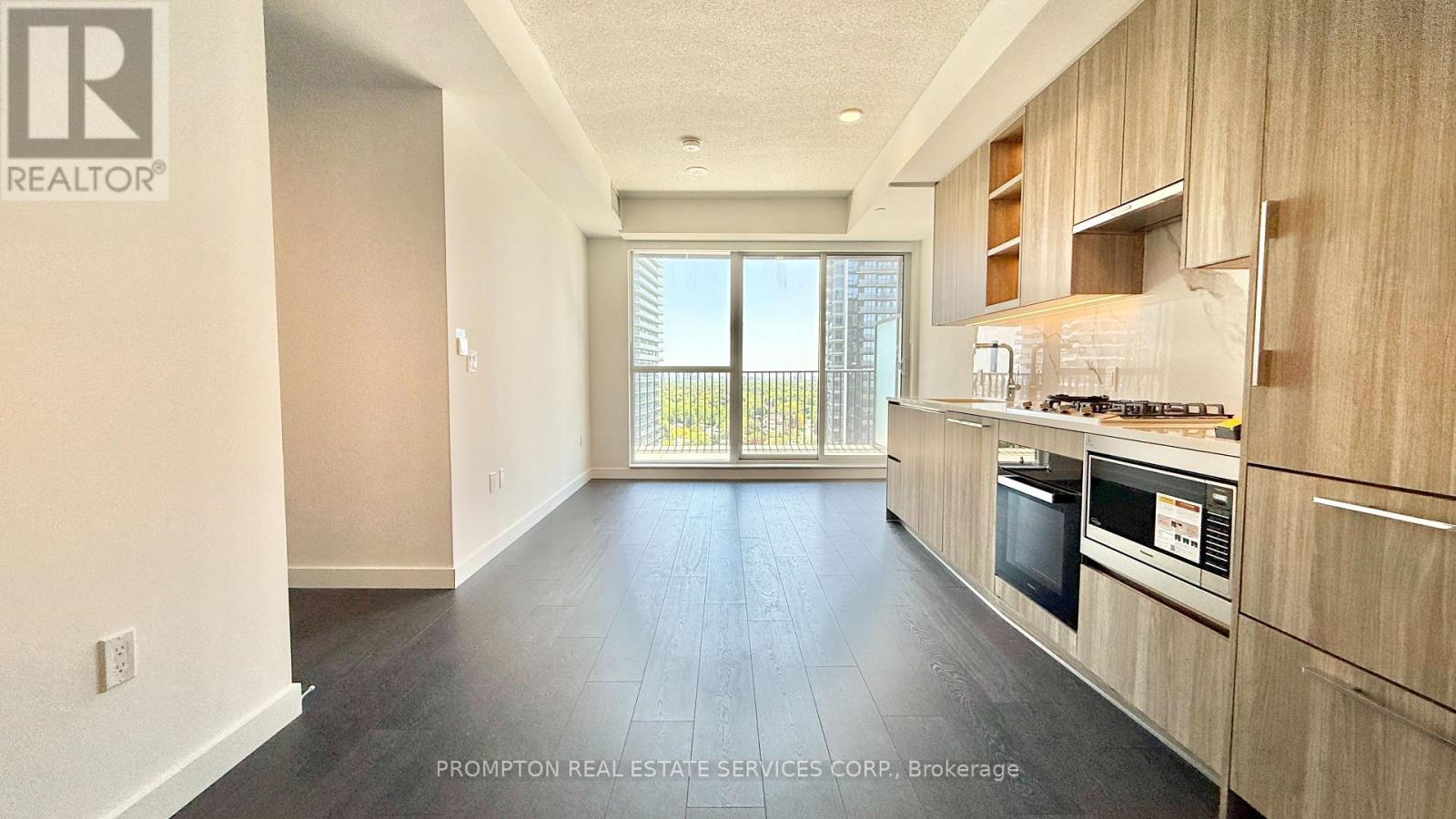 2015 - 68 Esther Shiner Boulevard, Toronto, Ontario  M2K 0J6 - Photo 5 - C13217306