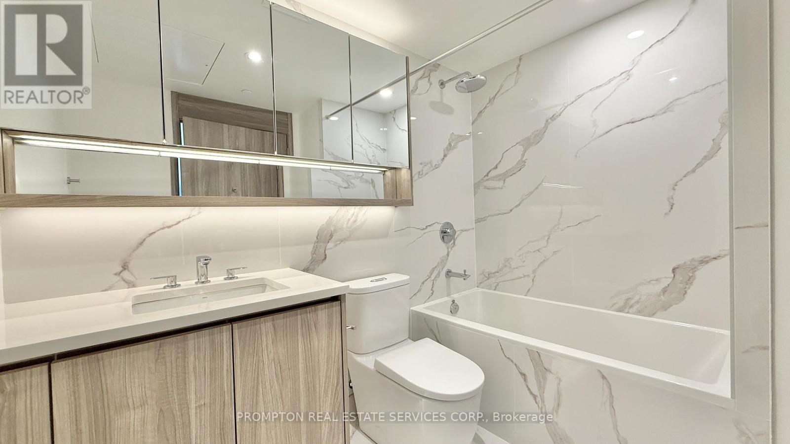 2015 - 68 Esther Shiner Boulevard, Toronto, Ontario  M2K 0J6 - Photo 7 - C13217306