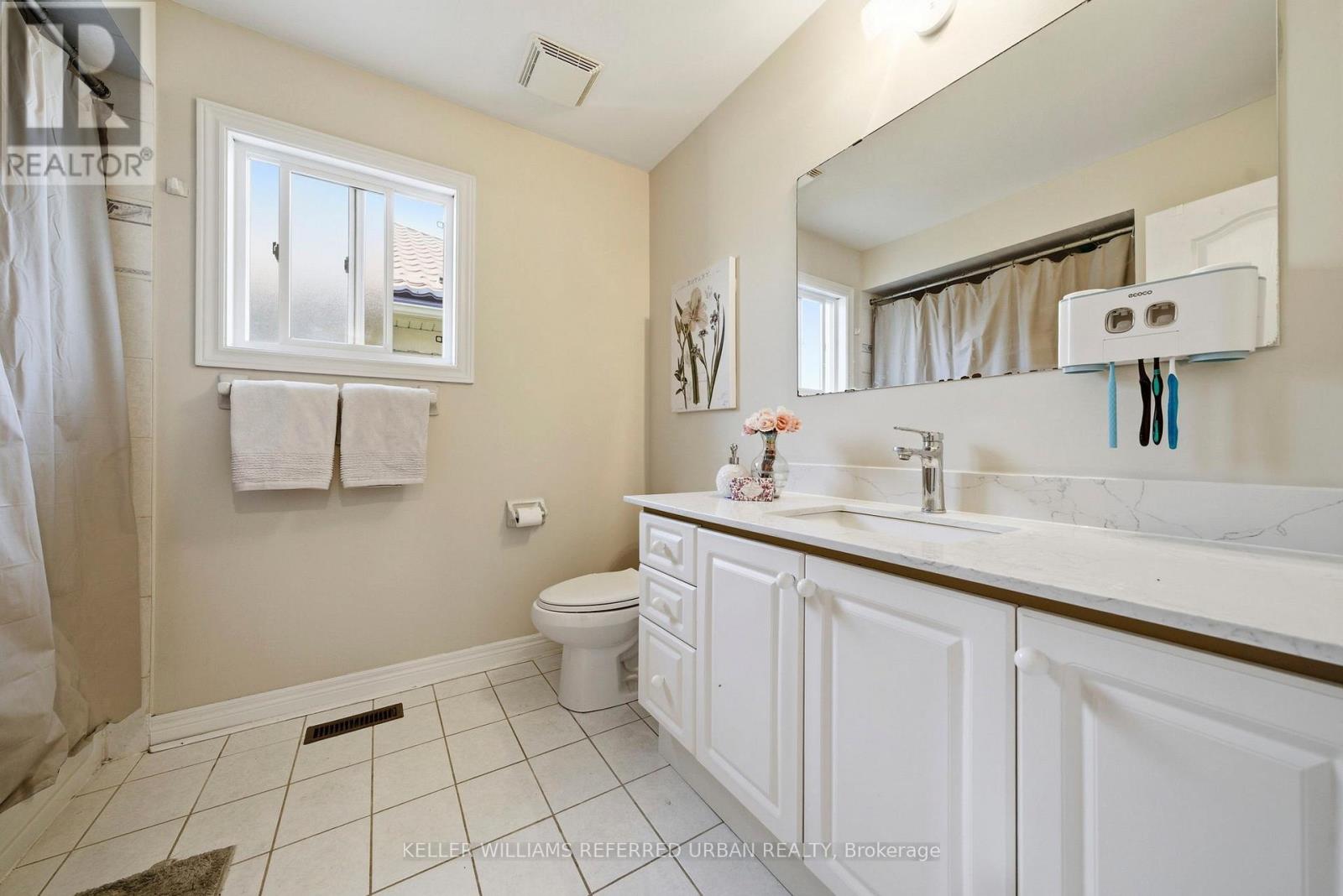 25 Shadyridge Road, Brampton, Ontario  L6P 1K4 - Photo 21 - W13217318