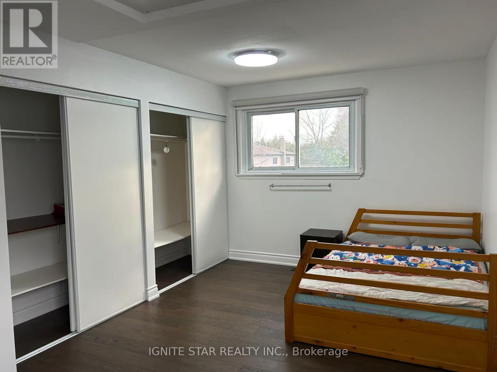 3246 Oakglade Crescent, Mississauga, Ontario  L5C 1X3 - Photo 23 - W13217332