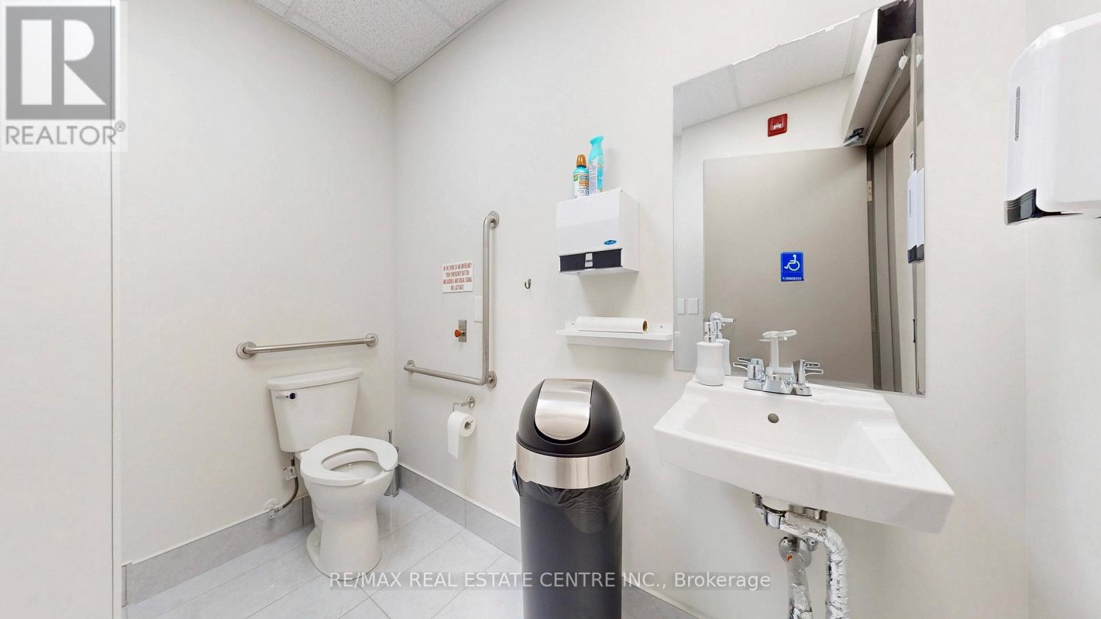 4 - 150 Oak Park Boulevard, Oakville, Ontario  L6H 0E7 - Photo 29 - W13217340