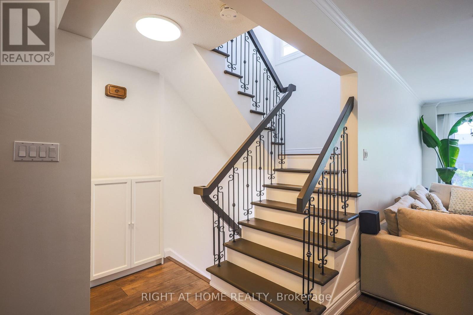 2126 Millway Gate, Mississauga, Ontario  L5L 1R3 - Photo 20 - W13217342