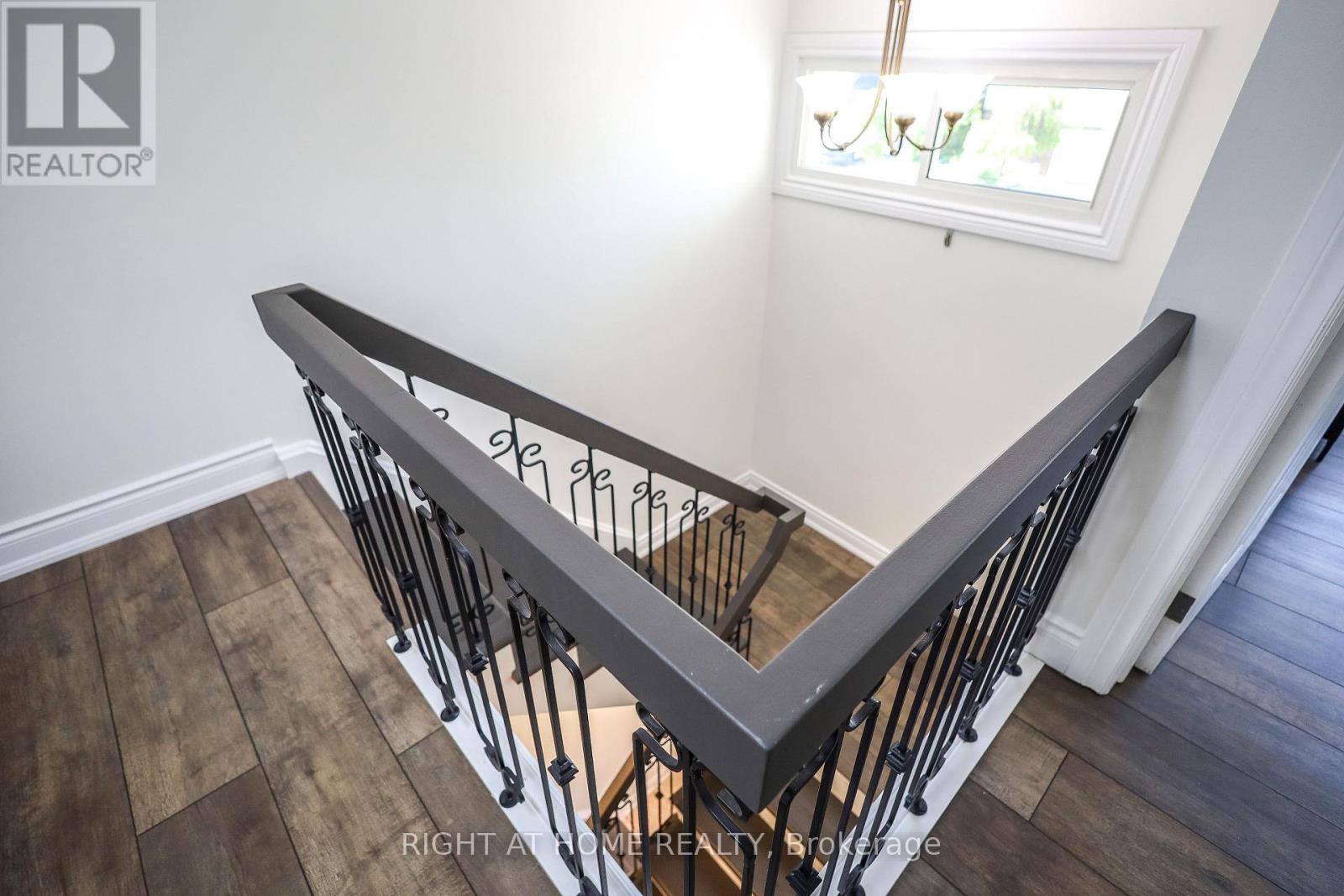 2126 Millway Gate, Mississauga, Ontario  L5L 1R3 - Photo 30 - W13217342