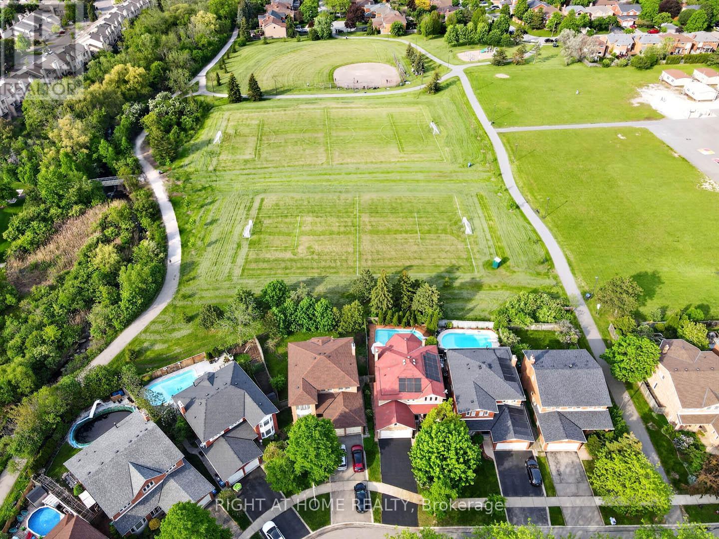 4629 PHOENIX PARK CRESCENT, Mississauga, Ontario
