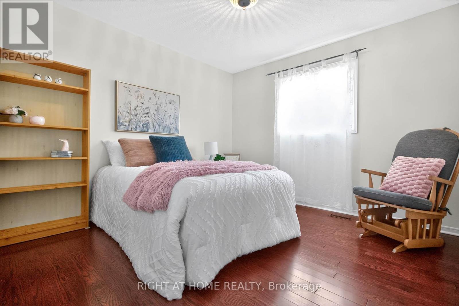 4629 Phoenix Park Crescent, Mississauga, Ontario  L5M 3E9 - Photo 24 - W13217350