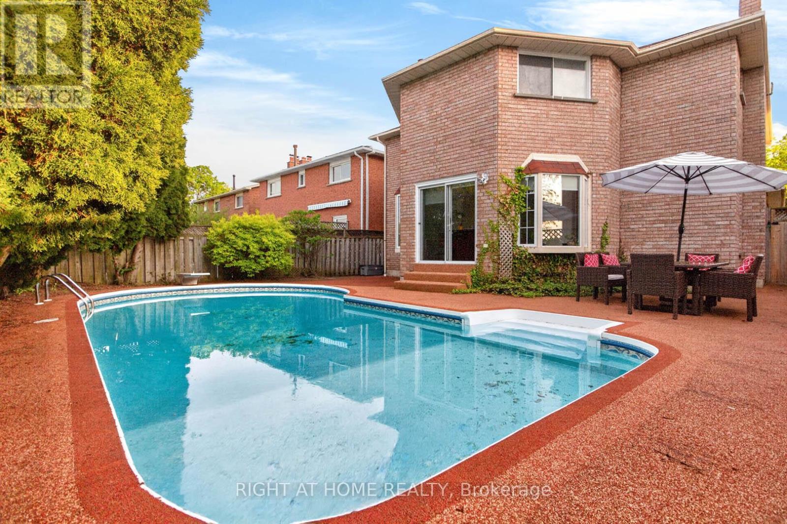 4629 Phoenix Park Crescent, Mississauga, Ontario  L5M 3E9 - Photo 35 - W13217350