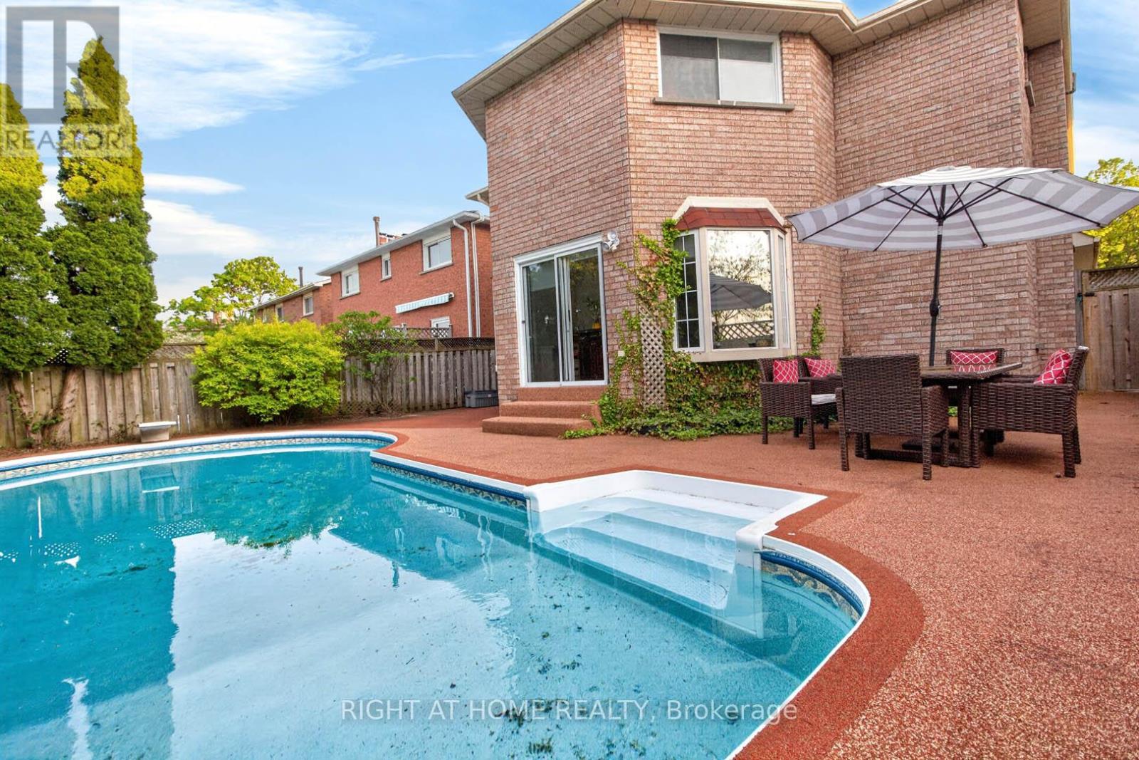 4629 Phoenix Park Crescent, Mississauga, Ontario  L5M 3E9 - Photo 36 - W13217350