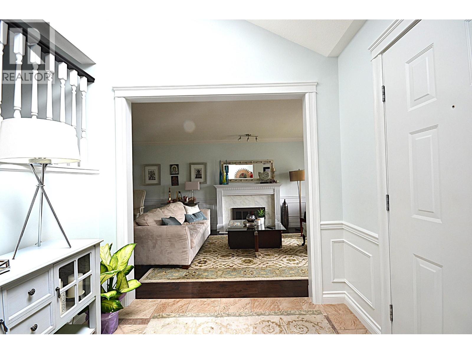 660 Walnut Place, Coquitlam, British Columbia V3J 7T5 - Photo 4 - R3126473