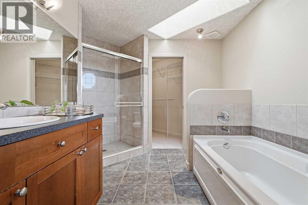 37 Prominence Park Sw, Calgary, Alberta  T3H 4K8 - Photo 27 - A2314308