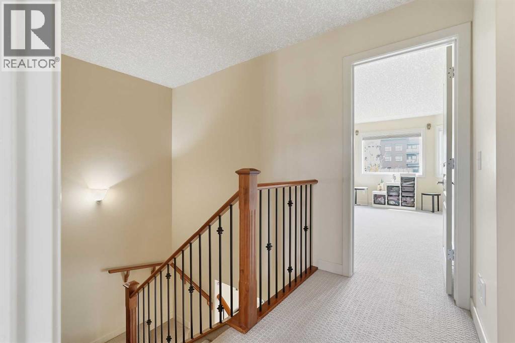 37 Prominence Park Sw, Calgary, Alberta  T3H 4K8 - Photo 19 - A2314308