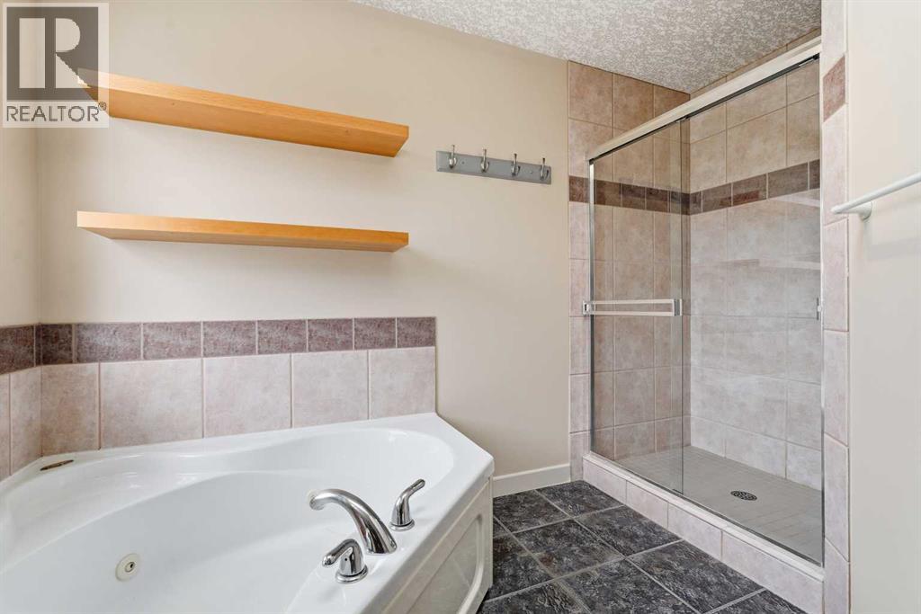 37 Prominence Park Sw, Calgary, Alberta  T3H 4K8 - Photo 25 - A2314308