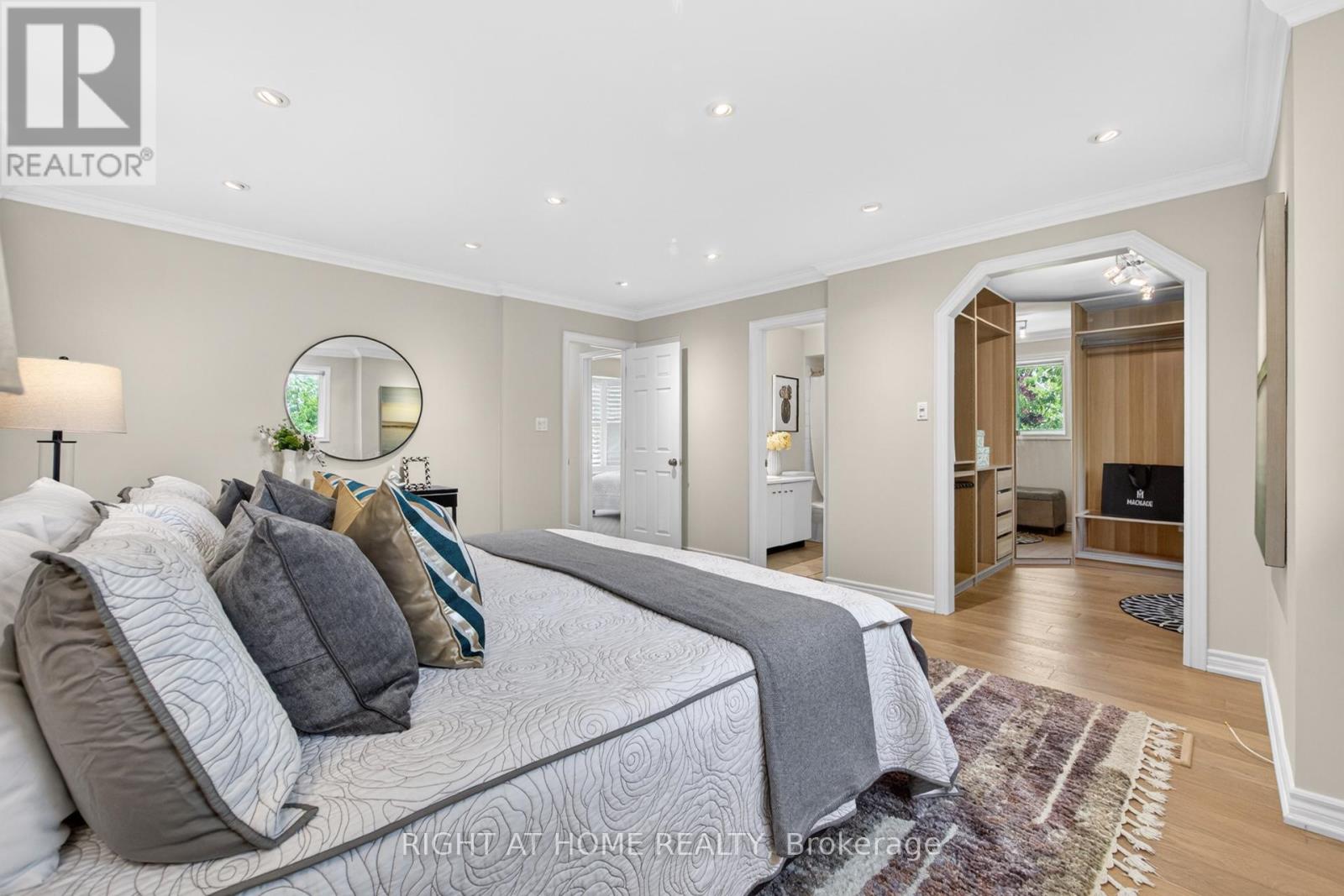 45 Lansbury Court, Vaughan, Ontario  L4J 5K1 - Photo 31 - N13214824