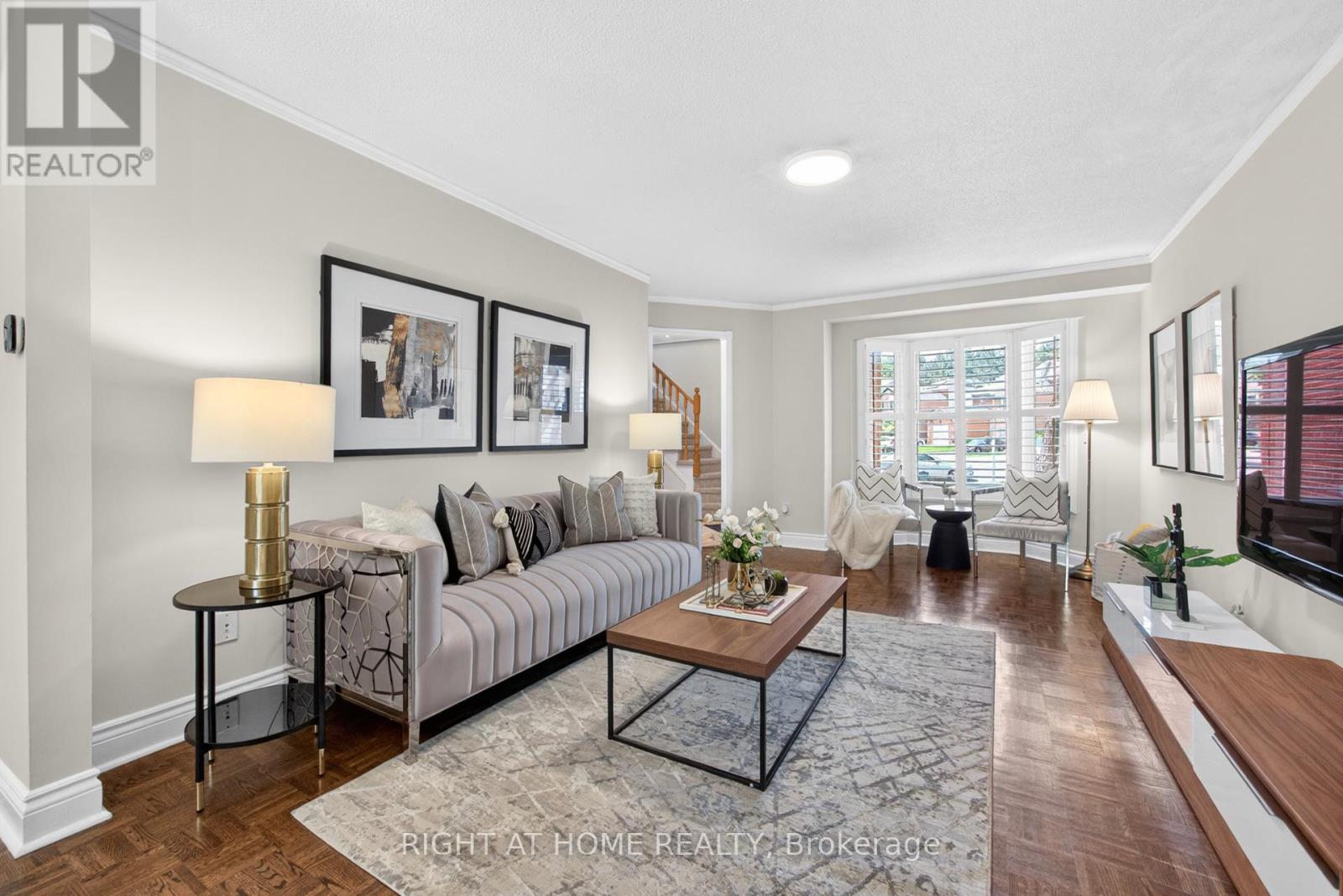 45 Lansbury Court, Vaughan, Ontario  L4J 5K1 - Photo 8 - N13214824