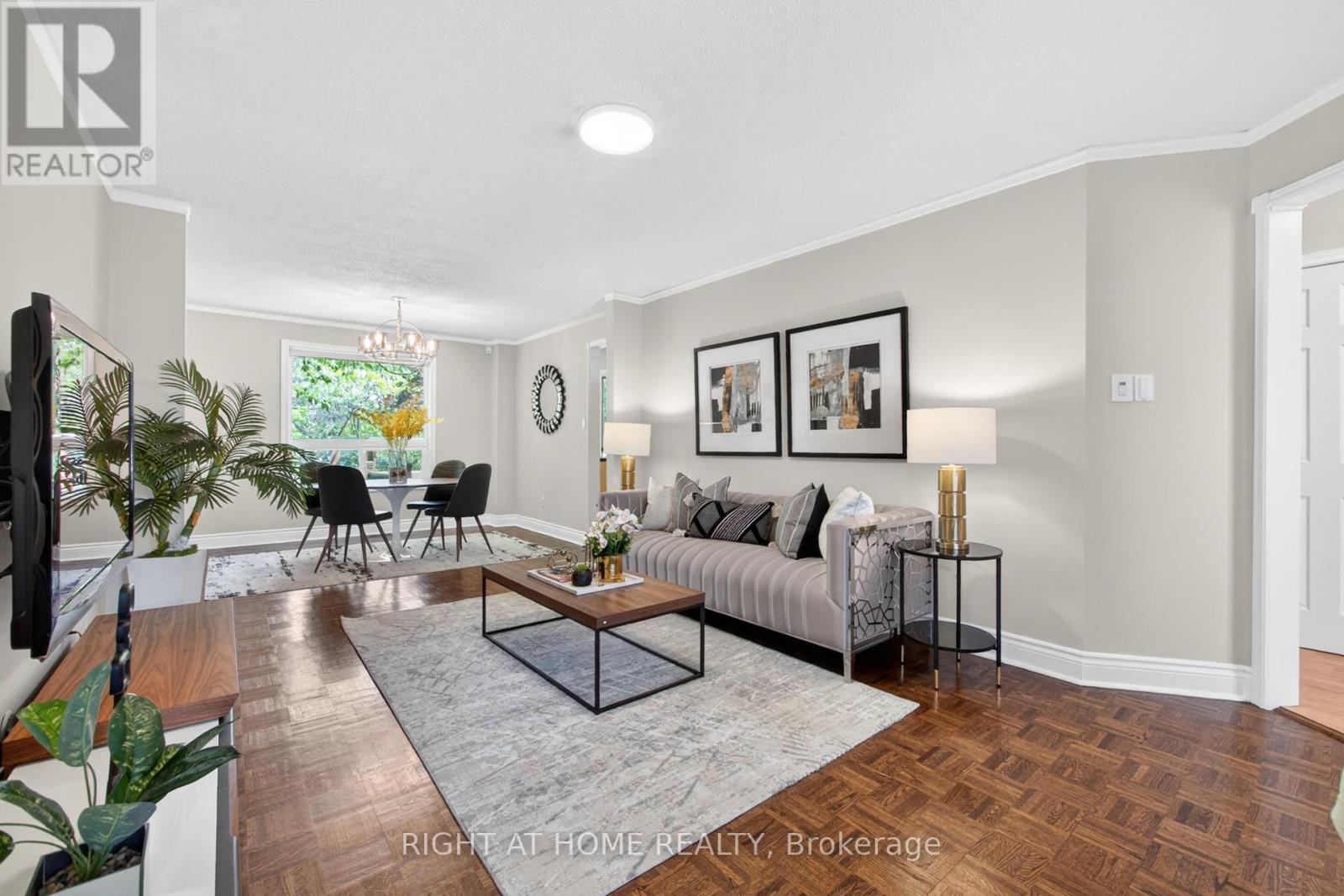 45 Lansbury Court, Vaughan, Ontario  L4J 5K1 - Photo 6 - N13214824