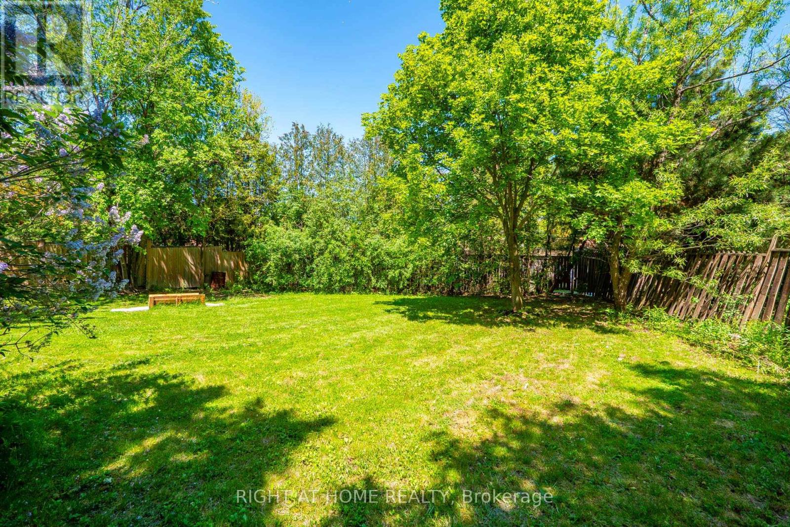45 Lansbury Court, Vaughan, Ontario  L4J 5K1 - Photo 49 - N13214824
