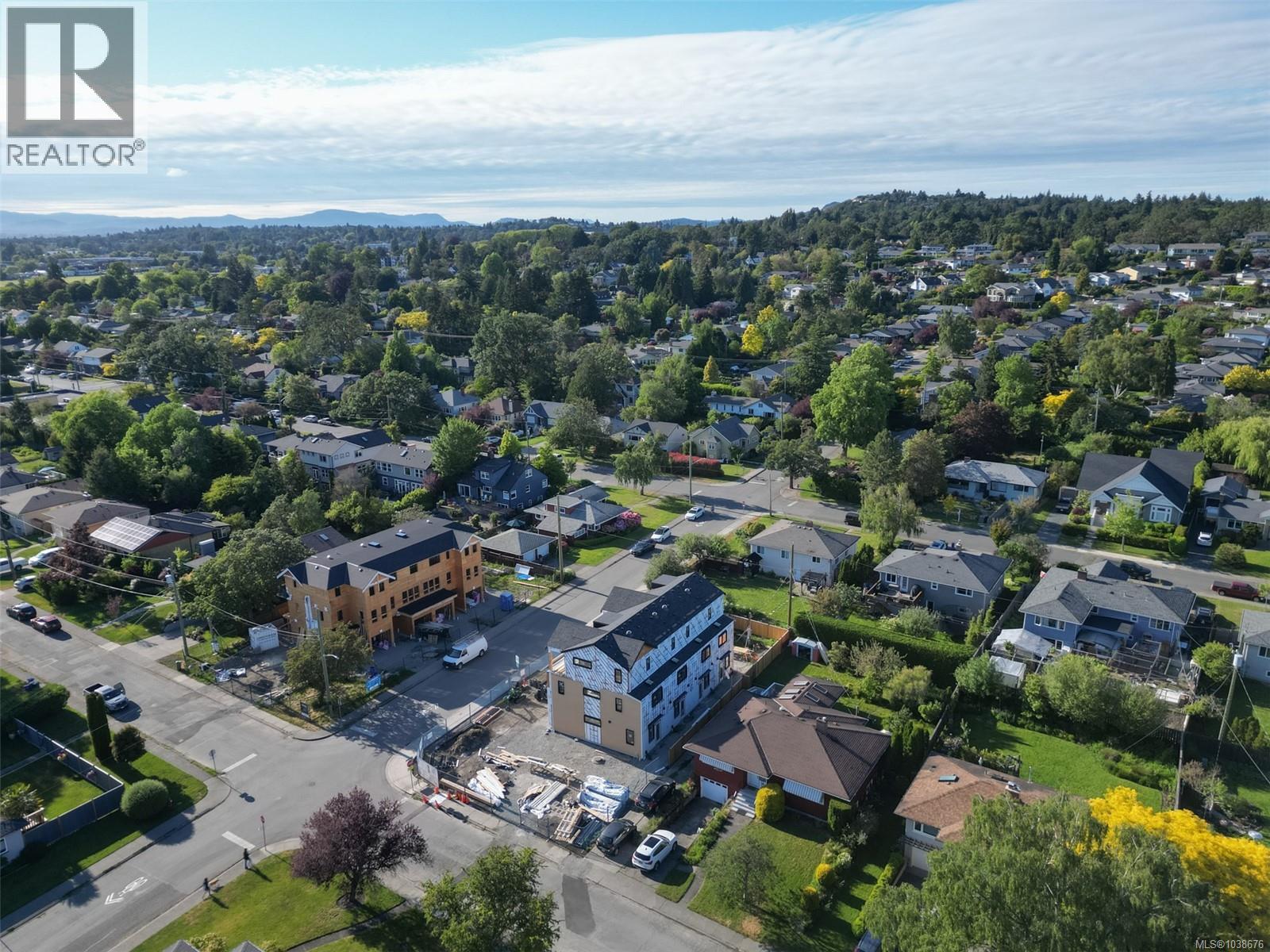 4 2100 Allenby St, Oak Bay, British Columbia  V8R 3C3 - Photo 11 - 1038676