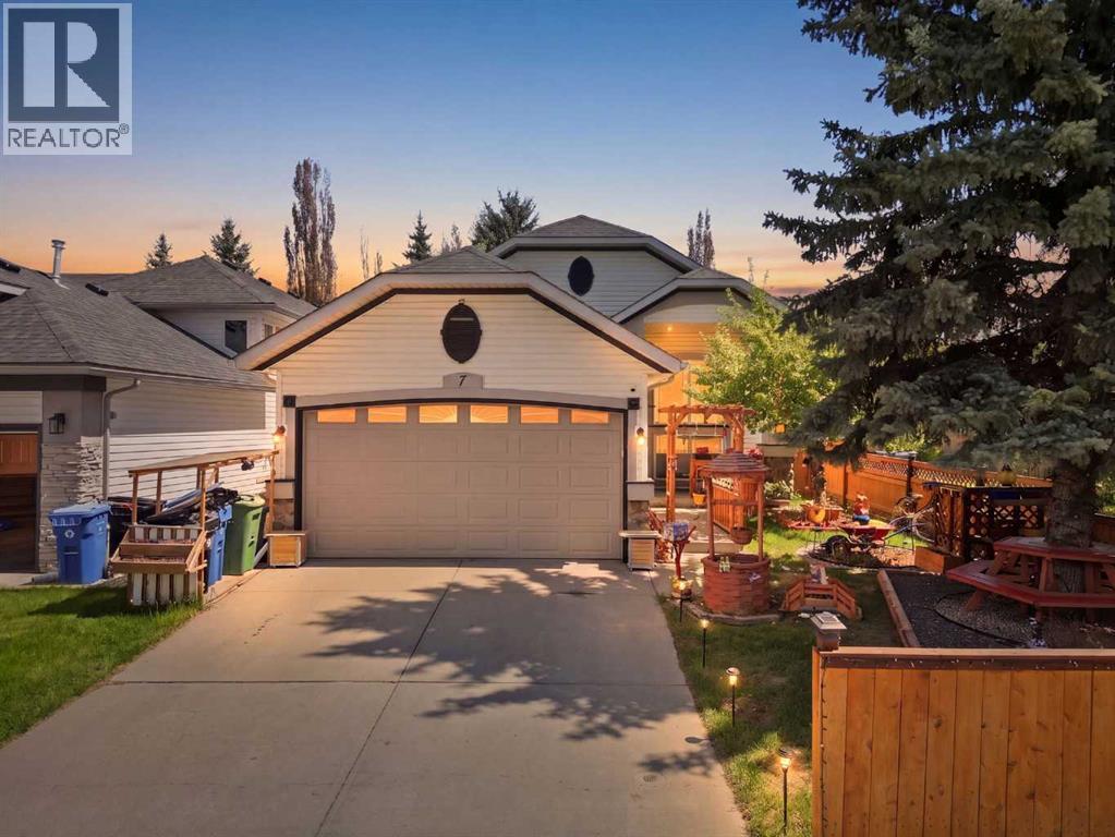 7 Chaparral Road SE, Calgary, Alberta  T2X 3J6 - Photo 1 - A2304873