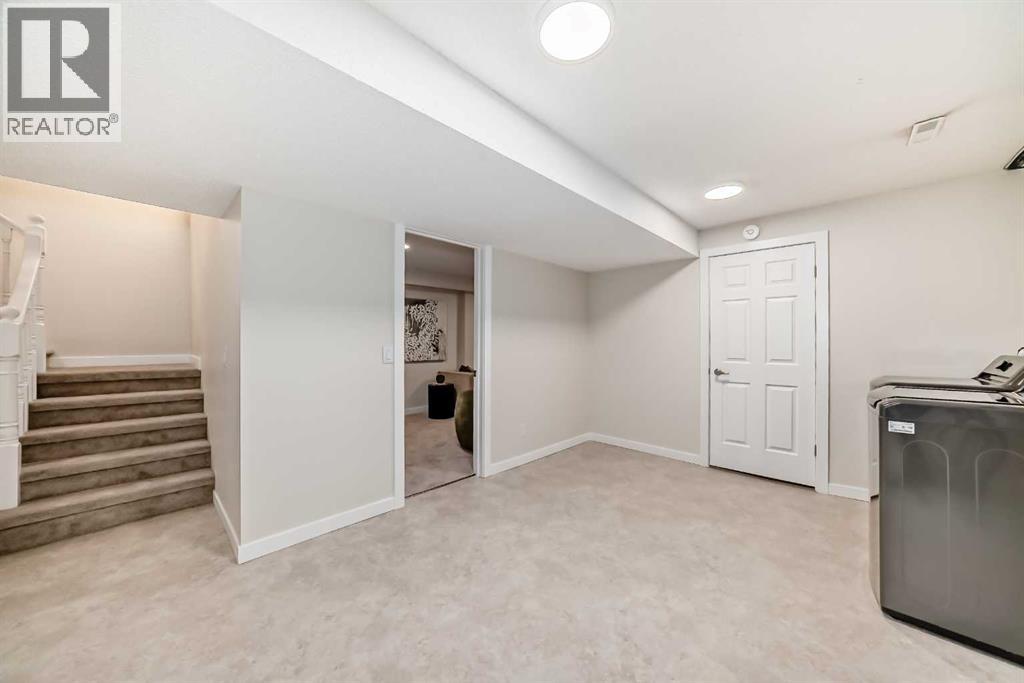 80 Coachway Gardens Sw, Calgary, Alberta  T3J 2V9 - Photo 29 - A2309836