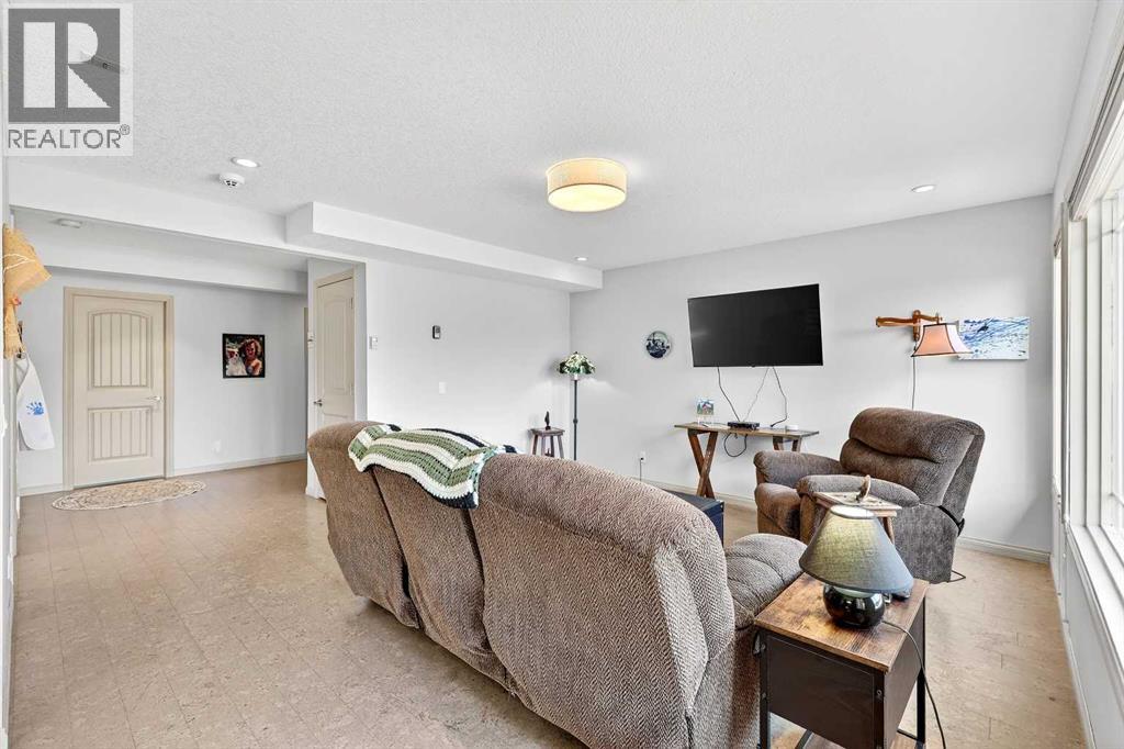 1516 Montrose Terrace Se, High River, Alberta  T1V 0B5 - Photo 33 - A2312587