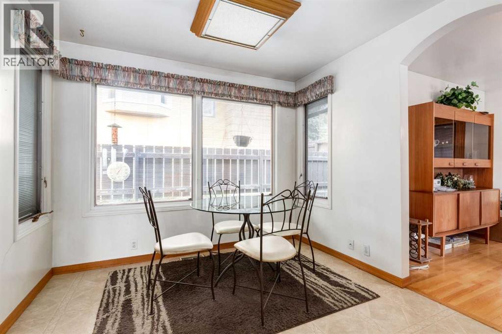 103 Cantrell Place Sw, Calgary, Alberta  T2W 1X2 - Photo 11 - A2314760