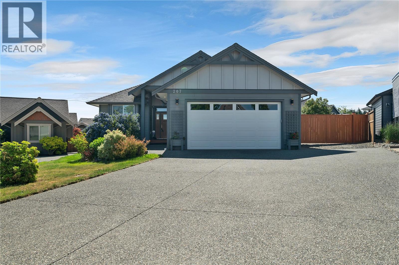 207 Michigan Pl, Campbell River, British Columbia