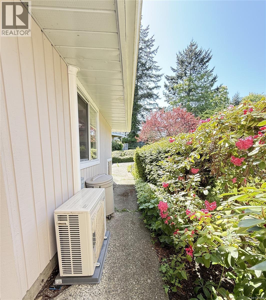 3 130 Corbett Rd, Salt Spring, British Columbia V8K 1T2 - Photo 7 - 1028954